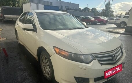 Honda Accord VIII рестайлинг, 2010 год, 709 000 рублей, 2 фотография