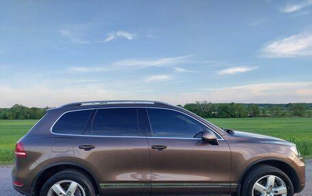 Volkswagen Touareg III, 2011 год, 1 750 000 рублей, 5 фотография