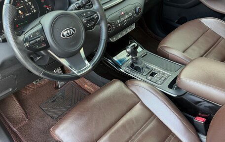 KIA Sorento III Prime рестайлинг, 2017 год, 3 300 000 рублей, 18 фотография