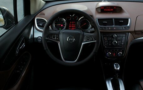 Opel Mokka I, 2013 год, 1 360 000 рублей, 8 фотография