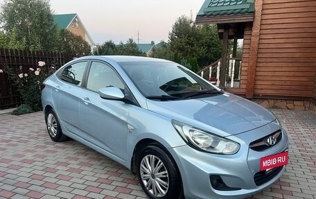 Hyundai Solaris II рестайлинг, 2011 год, 798 000 рублей, 6 фотография