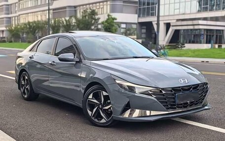 Hyundai Elantra, 2022 год, 1 480 000 рублей, 2 фотография