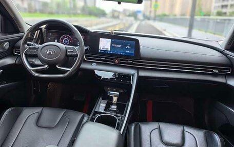 Hyundai Elantra, 2022 год, 1 480 000 рублей, 8 фотография