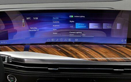 Cadillac Escalade V, 2026 год, 23 400 000 рублей, 18 фотография