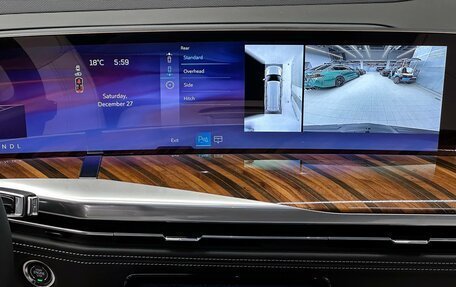 Cadillac Escalade V, 2026 год, 23 400 000 рублей, 19 фотография