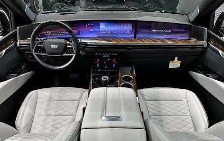 Cadillac Escalade V, 2026 год, 23 400 000 рублей, 15 фотография