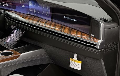 Cadillac Escalade V, 2026 год, 23 400 000 рублей, 25 фотография