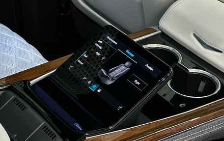 Cadillac Escalade V, 2026 год, 23 400 000 рублей, 32 фотография