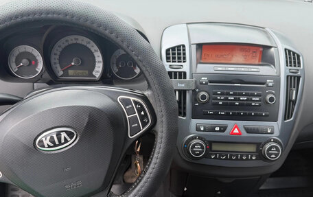 KIA cee'd I рестайлинг, 2008 год, 650 000 рублей, 9 фотография
