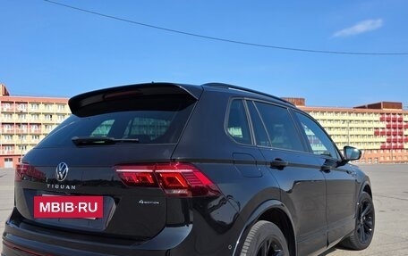 Volkswagen Tiguan II, 2021 год, 4 299 000 рублей, 4 фотография