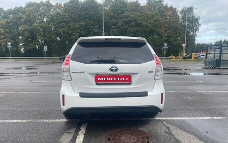 Toyota Prius v (+) I (ZVW40/41) рестайлинг, 2016 год, 1 650 000 рублей, 17 фотография