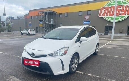Toyota Prius v (+) I (ZVW40/41) рестайлинг, 2016 год, 1 650 000 рублей, 21 фотография