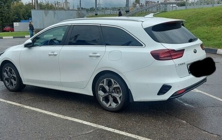 KIA cee'd III, 2019 год, 1 630 000 рублей, 2 фотография