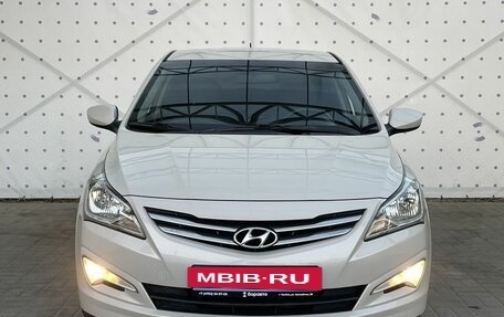 Hyundai Solaris II рестайлинг, 2015 год, 1 050 000 рублей, 3 фотография