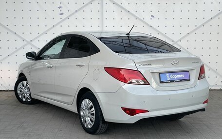 Hyundai Solaris II рестайлинг, 2015 год, 1 050 000 рублей, 5 фотография