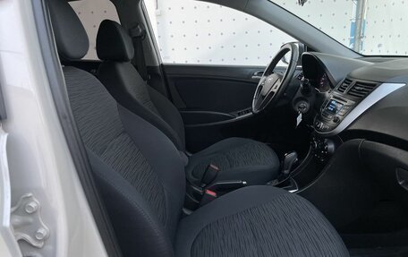 Hyundai Solaris II рестайлинг, 2015 год, 1 050 000 рублей, 12 фотография