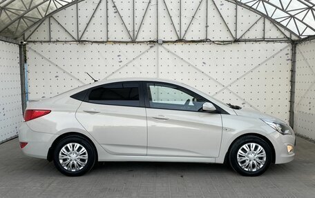 Hyundai Solaris II рестайлинг, 2015 год, 1 050 000 рублей, 9 фотография