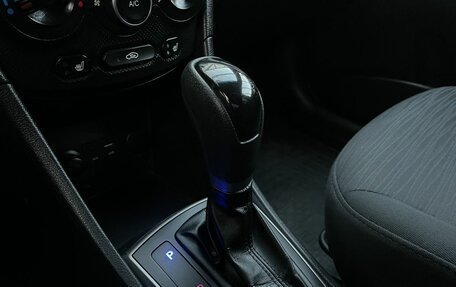 Hyundai Solaris II рестайлинг, 2015 год, 1 050 000 рублей, 17 фотография