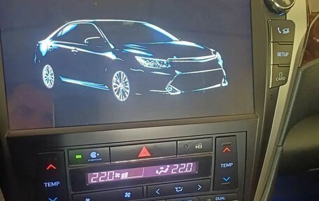 Toyota Camry, 2017 год, 2 300 000 рублей, 10 фотография