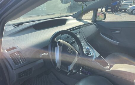 Toyota Prius, 2009 год, 550 000 рублей, 2 фотография