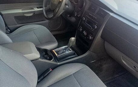 Dodge Magnum, 2004 год, 700 000 рублей, 4 фотография