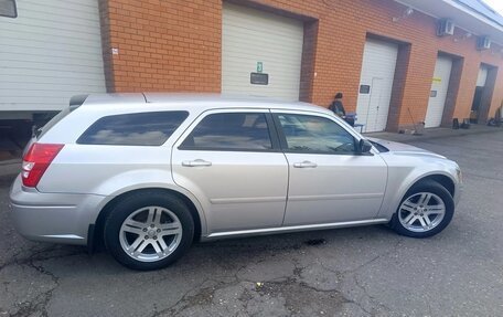 Dodge Magnum, 2004 год, 700 000 рублей, 2 фотография