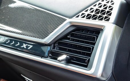 BMW X7, 2025 год, 14 500 000 рублей, 13 фотография