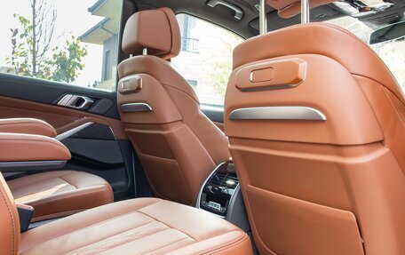 BMW X7, 2025 год, 14 500 000 рублей, 19 фотография