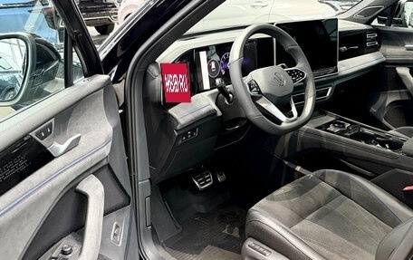 Volkswagen Tiguan, 2024 год, 5 000 000 рублей, 15 фотография