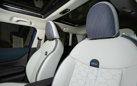 MINI Hatch, 2025 год, 5 603 769 рублей, 15 фотография