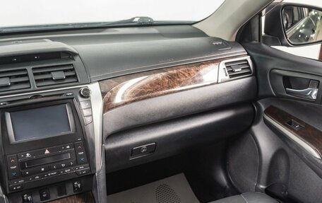 Toyota Camry, 2015 год, 2 199 000 рублей, 12 фотография