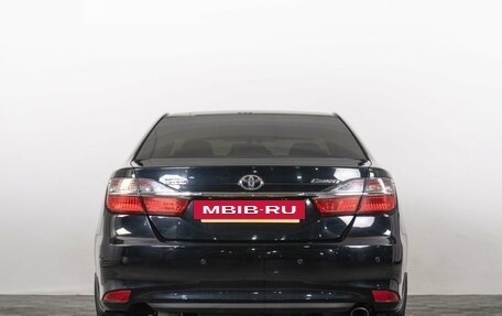 Toyota Camry, 2015 год, 2 199 000 рублей, 5 фотография