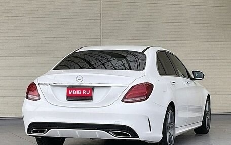 Mercedes-Benz C-Класс, 2018 год, 1 600 000 рублей, 4 фотография