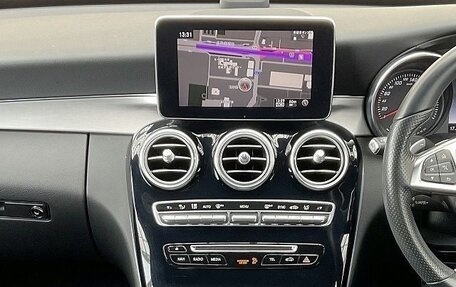Mercedes-Benz C-Класс, 2018 год, 1 600 000 рублей, 10 фотография
