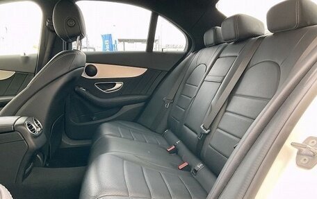 Mercedes-Benz C-Класс, 2018 год, 1 600 000 рублей, 17 фотография