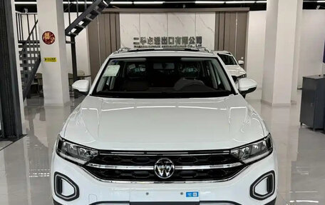 Volkswagen T-Roc I, 2026 год, 2 400 000 рублей, 2 фотография