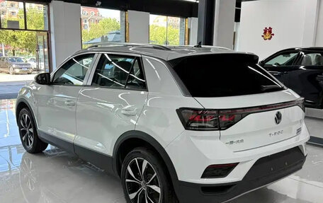 Volkswagen T-Roc I, 2026 год, 2 400 000 рублей, 6 фотография