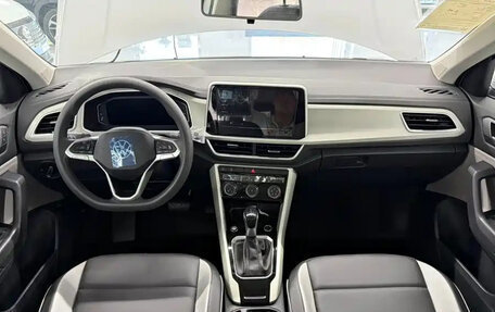 Volkswagen T-Roc I, 2026 год, 2 400 000 рублей, 9 фотография