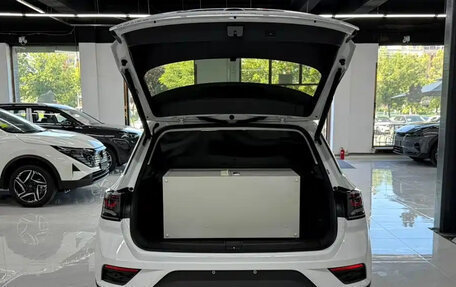 Volkswagen T-Roc I, 2026 год, 2 400 000 рублей, 22 фотография