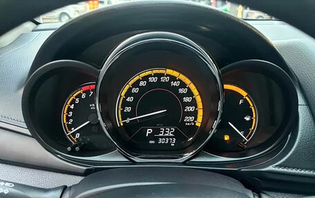 Toyota Yaris XP150 рестайлинг, 2022 год, 1 340 700 рублей, 8 фотография