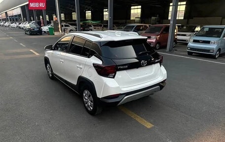 Toyota Yaris XP150 рестайлинг, 2022 год, 1 340 700 рублей, 6 фотография