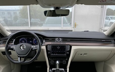 Volkswagen Passat B8 рестайлинг, 2015 год, 1 699 000 рублей, 12 фотография