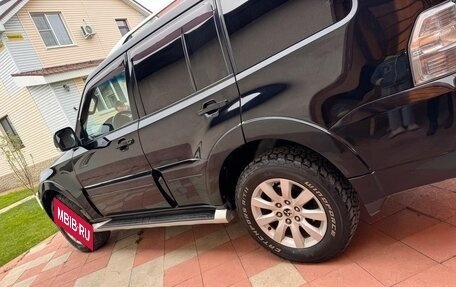 Mitsubishi Pajero IV, 2011 год, 2 250 000 рублей, 11 фотография