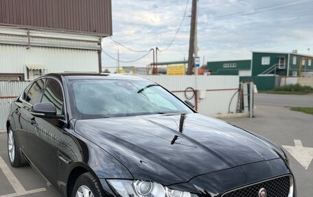 Jaguar XF II, 2018 год, 1 800 000 рублей, 4 фотография