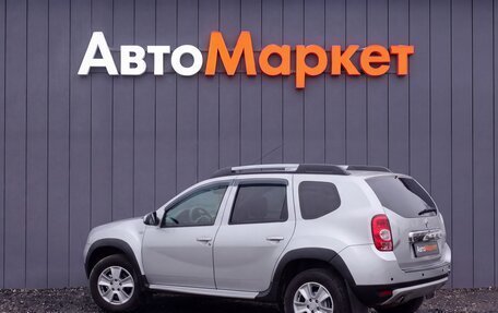Renault Duster I рестайлинг, 2014 год, 980 000 рублей, 4 фотография