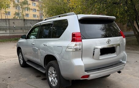 Toyota Land Cruiser Prado 150 рестайлинг 2, 2012 год, 2 850 000 рублей, 6 фотография