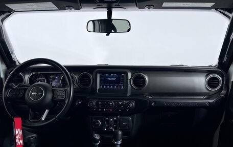 Jeep Wrangler, 2021 год, 4 550 000 рублей, 9 фотография