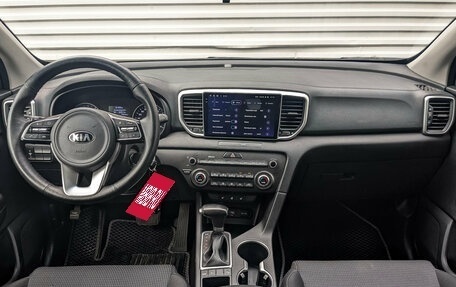 KIA Sportage IV рестайлинг, 2021 год, 2 190 000 рублей, 14 фотография