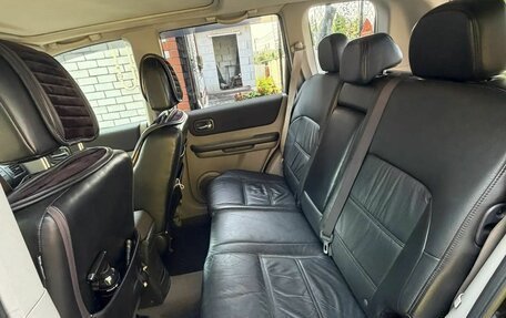 Nissan X-Trail, 2005 год, 700 000 рублей, 13 фотография