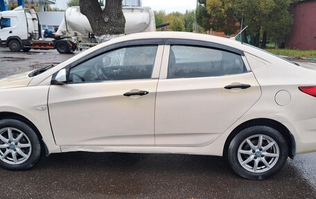Hyundai Solaris II рестайлинг, 2012 год, 245 000 рублей, 7 фотография
